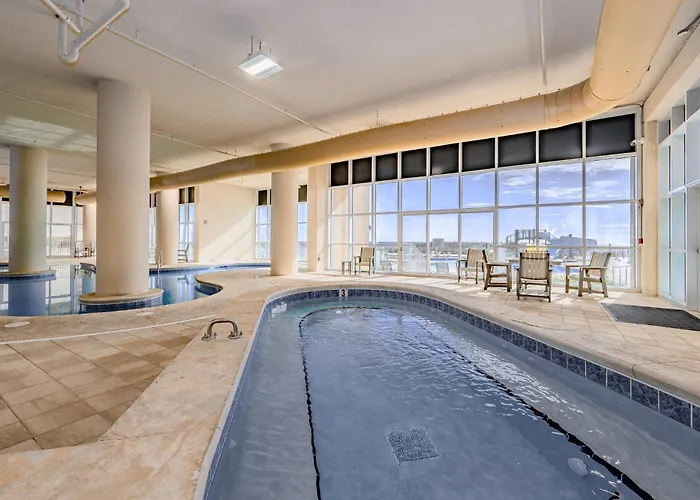 Phoenix Gulf Towers 1208